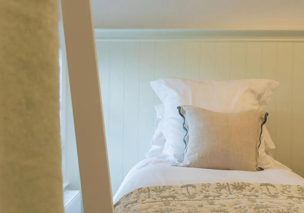 Wood Cottage - 3 Bedroom - Bishopston Swansea