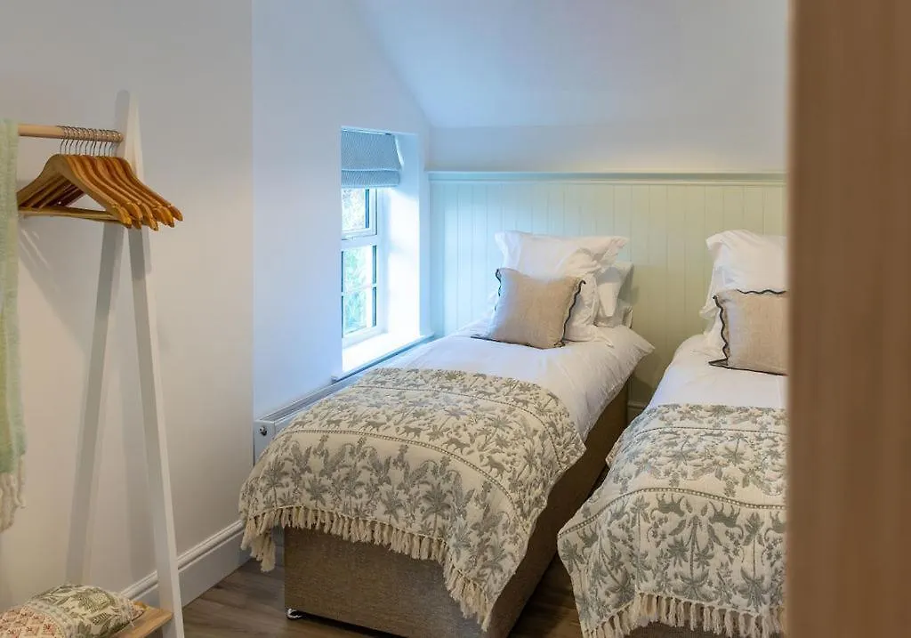 Ferienhaus Wood Cottage - 3 Bedroom - Bishopston Swansea